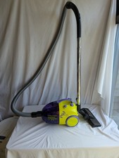 Morphy Richards Vacuum Cleaner