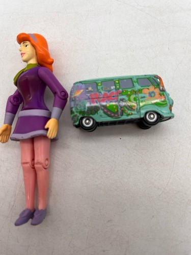 Scooby doo mystery machine - scooby,