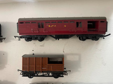2 items  Tri-ang Royal Mail Post Carriage and a Tender/Gaurds Van 