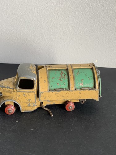 Vintage dinky toys 252 - vintage,