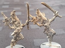 Warhammer 40k 1990s Metal Aeldari Howling Banshees Figures x2