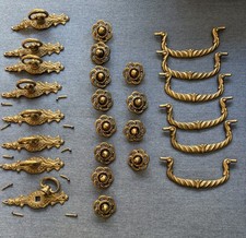 LOT OF VINTAGE BRASS ORNATE