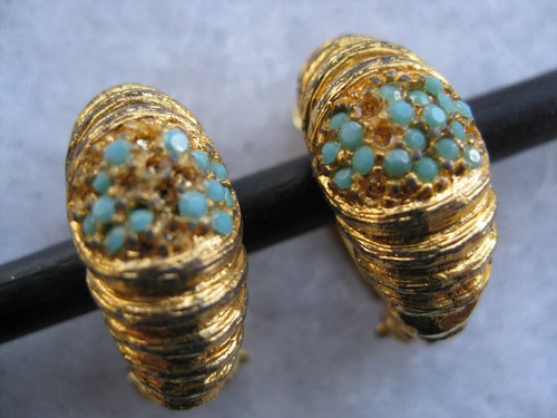 Earrings sphinx gold - gold, plated
