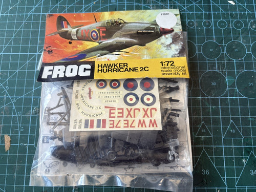 1968 frog hawker - frog, 1:72