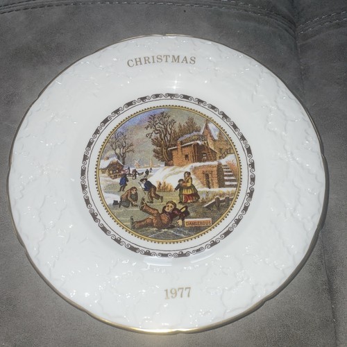 051 vintage coalport 1977 - 051,