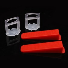 Tile levelling system 400