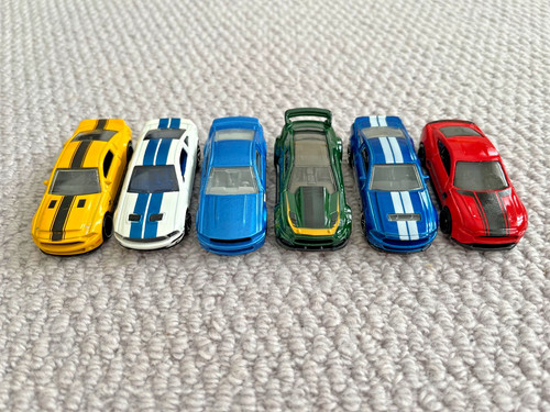 Hot wheels job lot - wheels,