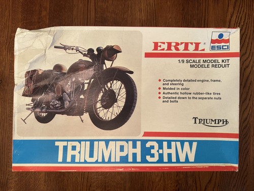 Ertl esci triumph 3hw - ertl,