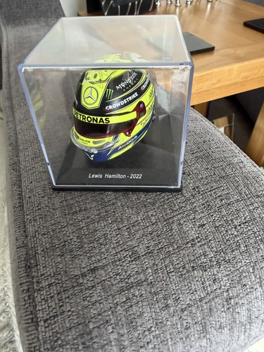 Lewis hamilton scale - hamilton, 1/5