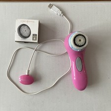 Clarisonic Facial Cleansing Handset  Used for parts only, Brush Head & Chg cable