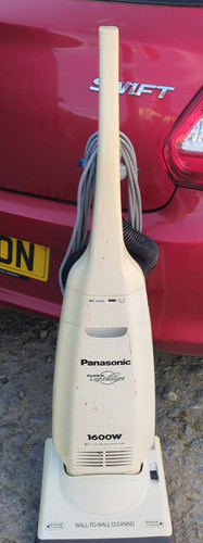 Panasonic e468 1600w - mc-e468, vacuum