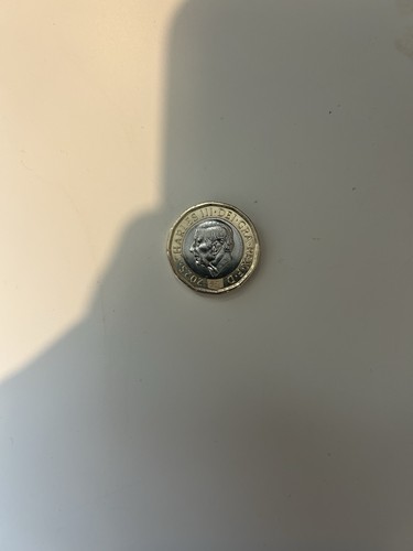 2025 one pound coin - £1,
