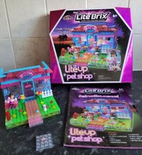 Cra-Z-Art Lite Brix Lite Up Pet Shop, Create & Build With Lights - 98% COMPLETE