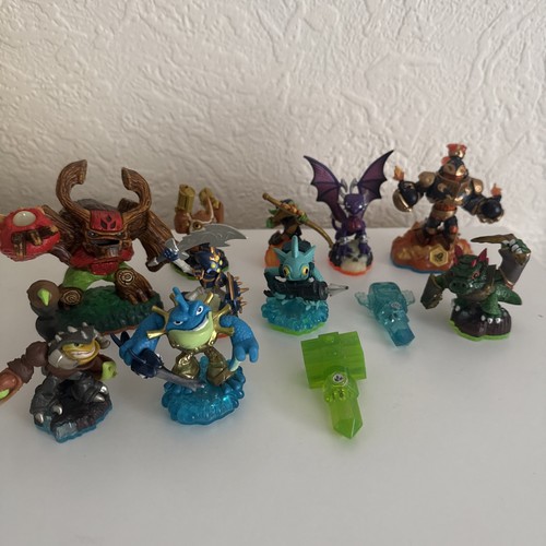 Mixed skylanders figures - skylanders, &