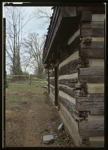 Photo log cabin east - photo:log,