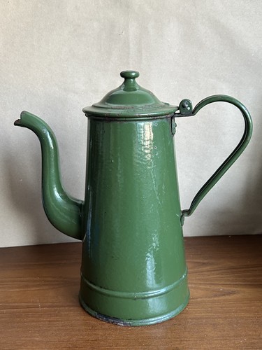 Vintage large enamel - large,