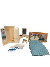 Sindy Doll Bedroom Set