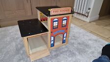 City Fire Station part number 10580  by Pintoy Furniture included