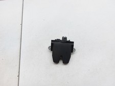 VOLVO V40 REAR TAILGATE BOOT