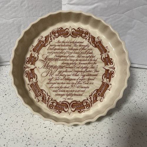 Lemon meringue pie - lemon, dish