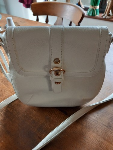 Pavers handbag vgc - pavers, vgc.