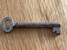 early 1900s long shank key 