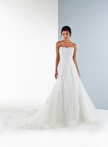 Wedding dress brand new - brand,