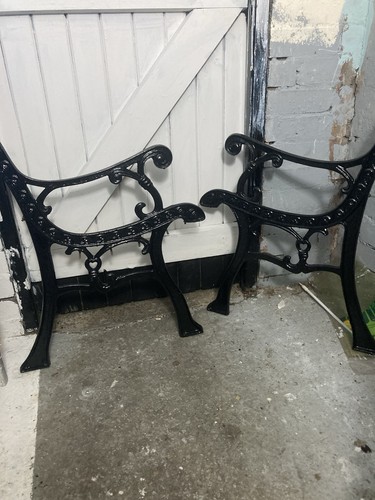 Heavy cast iron chair ends - heavy,