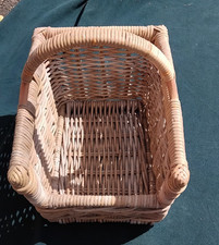 Open sided log basket wicker - sided,