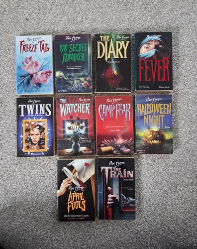 Vintage 90s point - vintage, horror