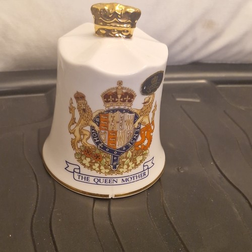 Queen mother bell - mother,