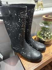Just Hype Size 7 Wellies Boxed 8