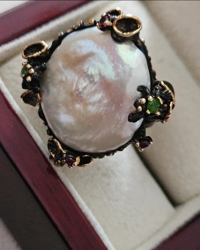 White mabe pearl - white,