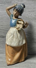 Vintage Nao By Lladro Daisa