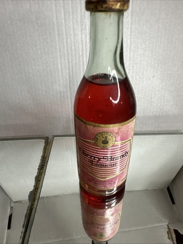 Cherry brandy liqueur - cherry,