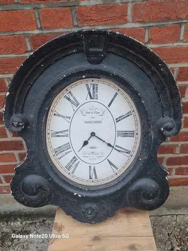 Vintage wall hanging clock - hanging,