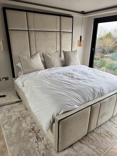 Palazzo panel bed - panel, with