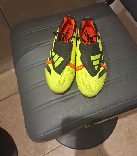 Adidas predator football boots - football,