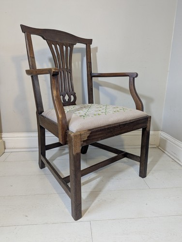 Antique chippendale style - antique,