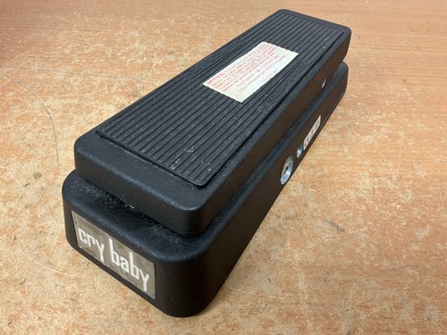 Dunlop cry baby wah - cry,