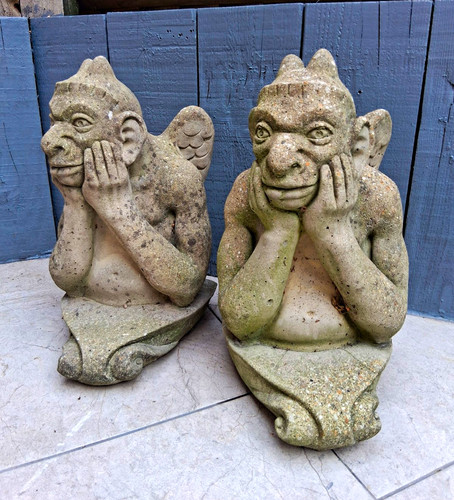 Pair vintage gothic - of,