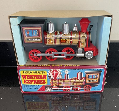 Vintage tin toy trains - x,