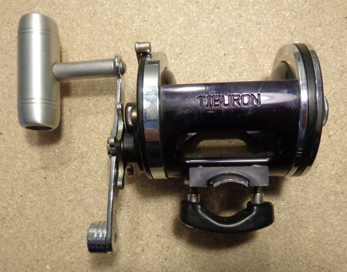 Used penn squidder 140 with - penn,