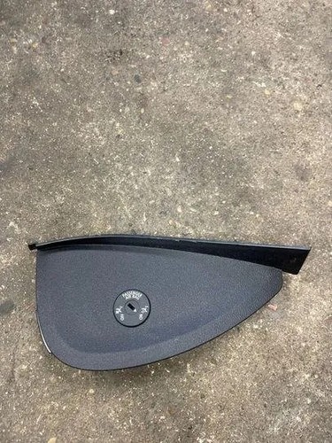Bmw e70 dashboard - side, trim