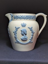 WEDGWOOD QUEEN ELIZABETH II