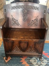 Antique Monk chair 1-Seat With Storage