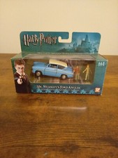 Corgi Die Cast Model ~ Mr Weasley's Ford Anglia Harry Potter FREE P&P