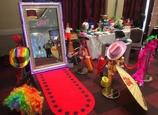 Magic Mirror Photobooth Full