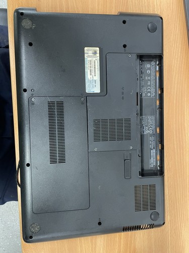 Compaq cq56 g56 bottom - or,