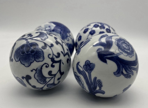 Set blue white floral - &,